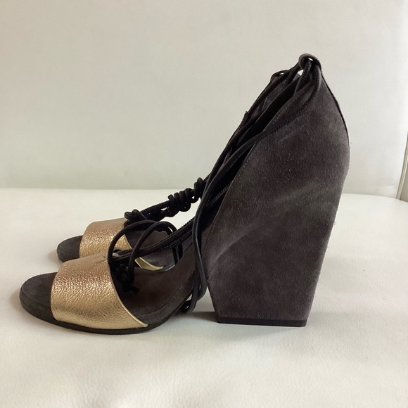 Brunello Cucinelli Mollini Grey Gold Suede 7 - Picture 2 of 10